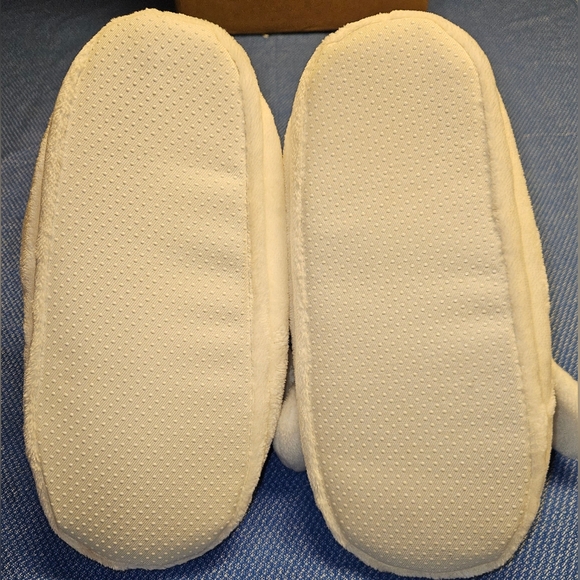 Cinnamoroll Plush Slipper Boots szXL Never Wore Sold Out Online Will Go Quick! - Picture 4 of 8
